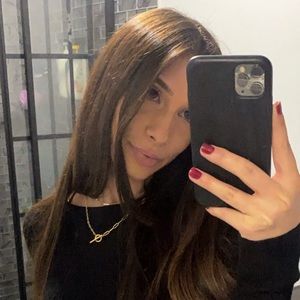 Meet your Posher, Liv